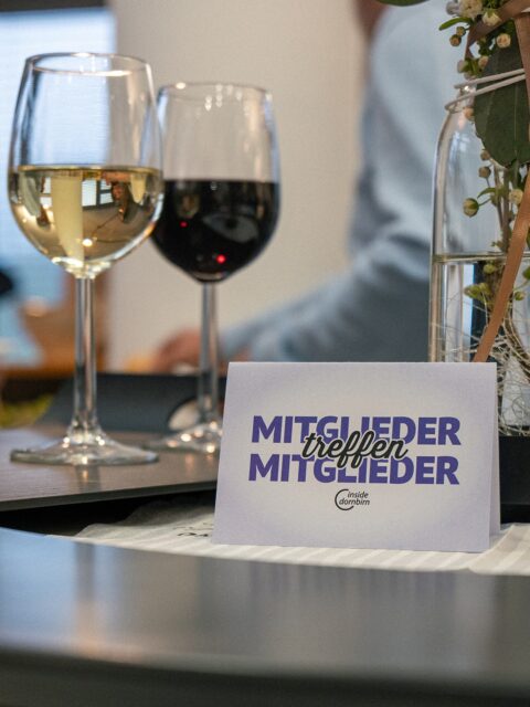 Ein gelungenes Mitglieder treffen Mitglieder bei @paterno_buerowelt !
Mit wertvollen Einblicken rund um Ergonomie am Arbeitsplatz, inspirierendem Austausch und einer stimmungsvollen Weinverkostung.
Danke für die vielen spannenden Gespräche und die tolle Gemeinschaft!